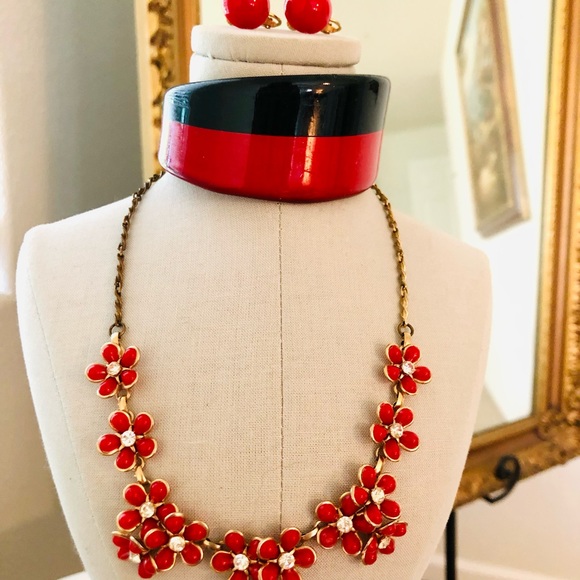 Vintage Red Flower Necklace & Retro Jewelry Lot - Picture 6 of 16